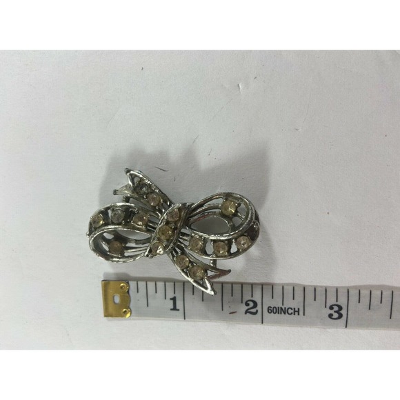 VINTAGE LARGE SILVER TONE 3D TIED RIBBON BOW PIN BROOCH - Picture 5 of 5